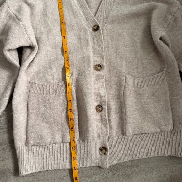 Shein Cozy Oversized Cream Cardigan with Buttons Size M - Picture 7 of 9